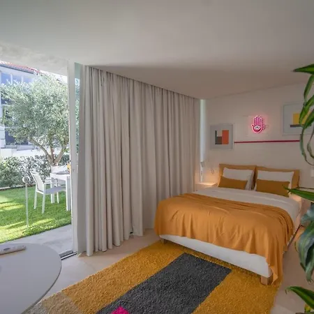 The Macha, With A Separate Lejlighed *