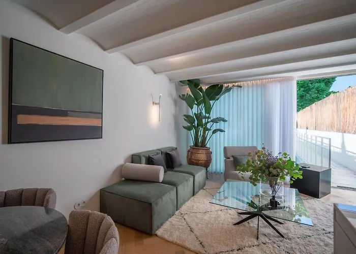 The Macha, With A Separate Bicas