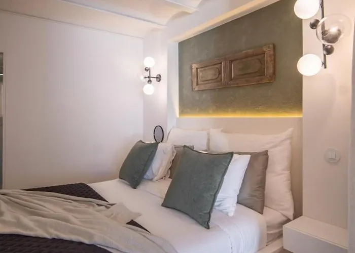 The Macha, With A Separate * Bicas